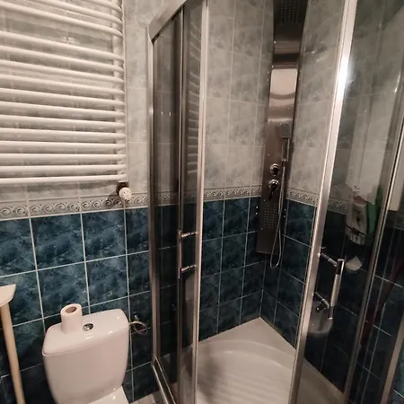 Classic Metro Kabaty وارسو