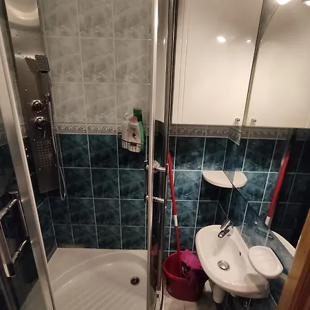 Classic Metro Kabaty وارسو