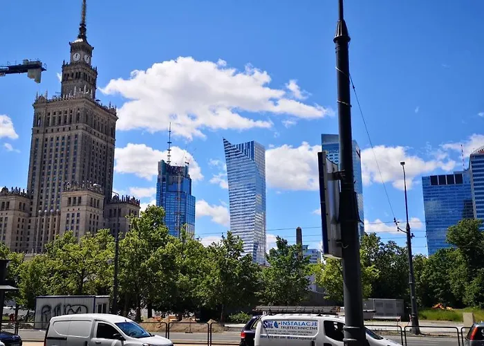 Classic Metro Kabaty 아파트 *