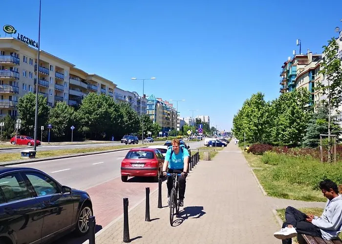 아파트 Classic Metro Kabaty